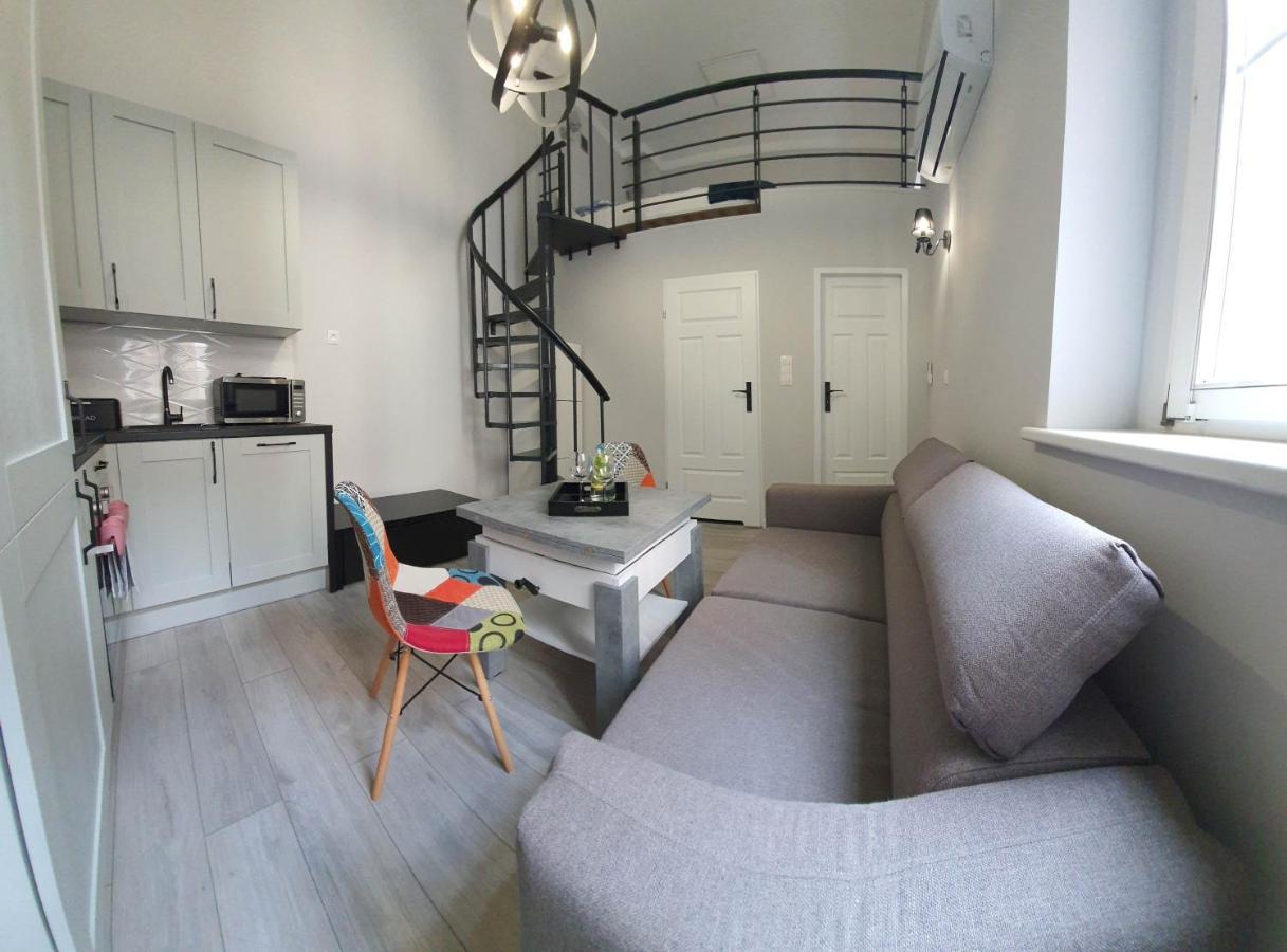 Apartamenty Marzen Еленя-Гура Экстерьер фото